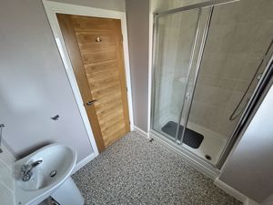 Photo 19- click for photo gallery